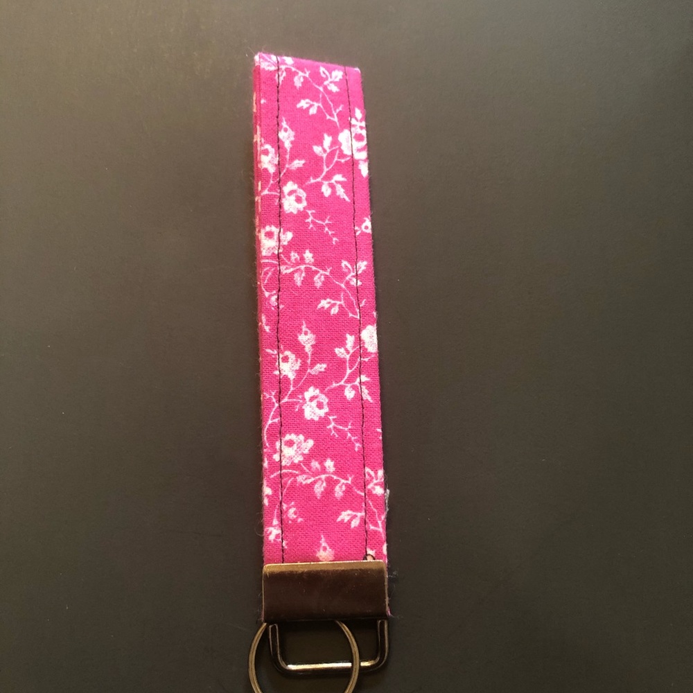 Keychain - Picture 7 of 12
